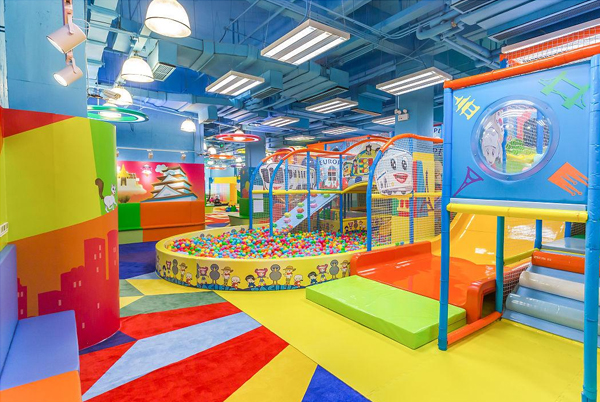 教你如何選擇游樂(lè)設(shè)備？ 經(jīng)營(yíng)兒童樂(lè)園應(yīng)該如何選擇游樂(lè)設(shè)備？